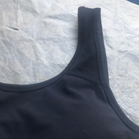 NWT Reebok Black Logo Effortless Bra Size Small Black/White - Picture 8 of 12